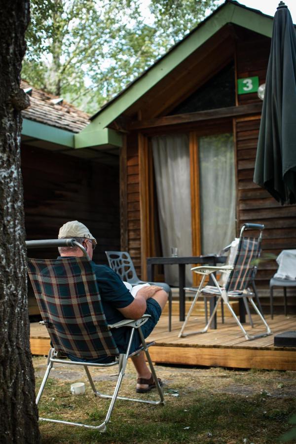 Camping Le Pre Morjal Ispagnac ภายนอก รูปภาพ