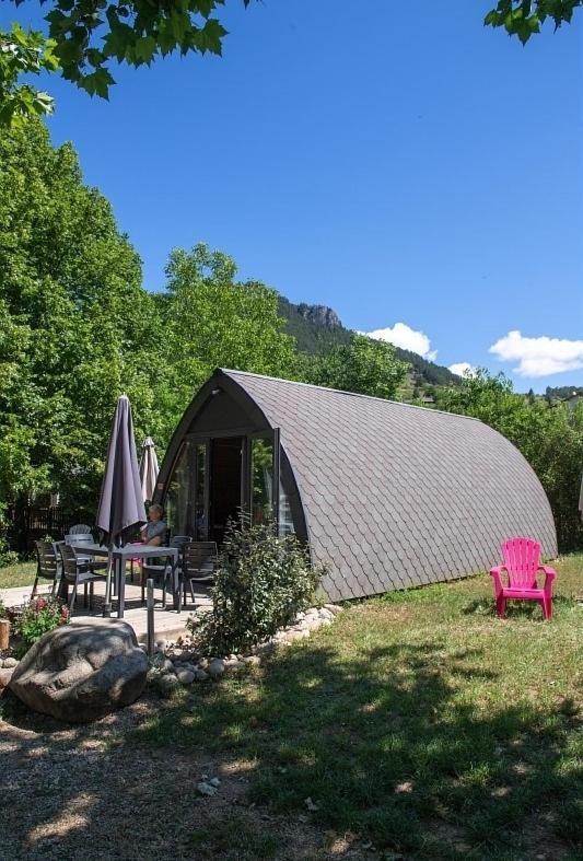 Camping Le Pre Morjal Ispagnac ภายนอก รูปภาพ