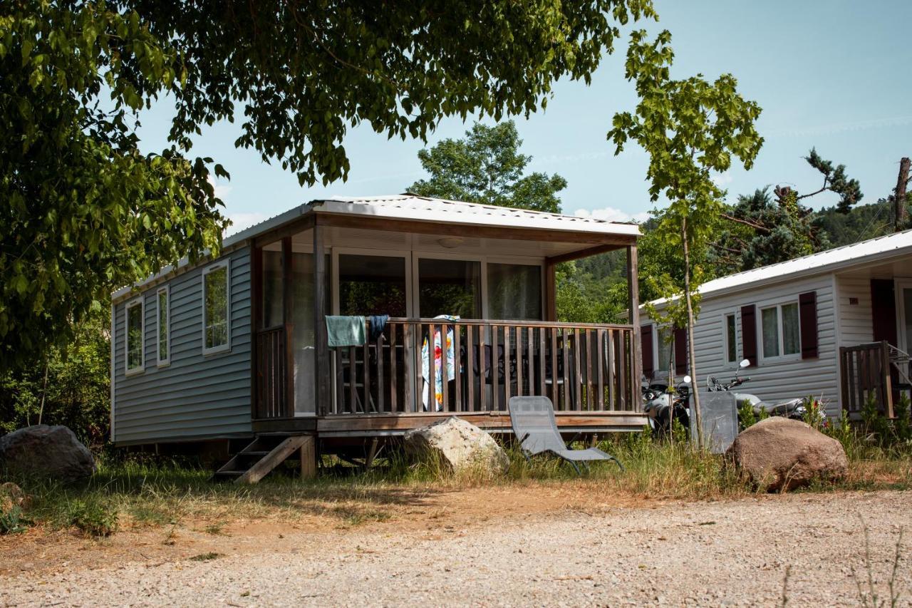 Camping Le Pre Morjal Ispagnac ภายนอก รูปภาพ
